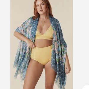 Spell Yellow Rose Travel scarf NWT